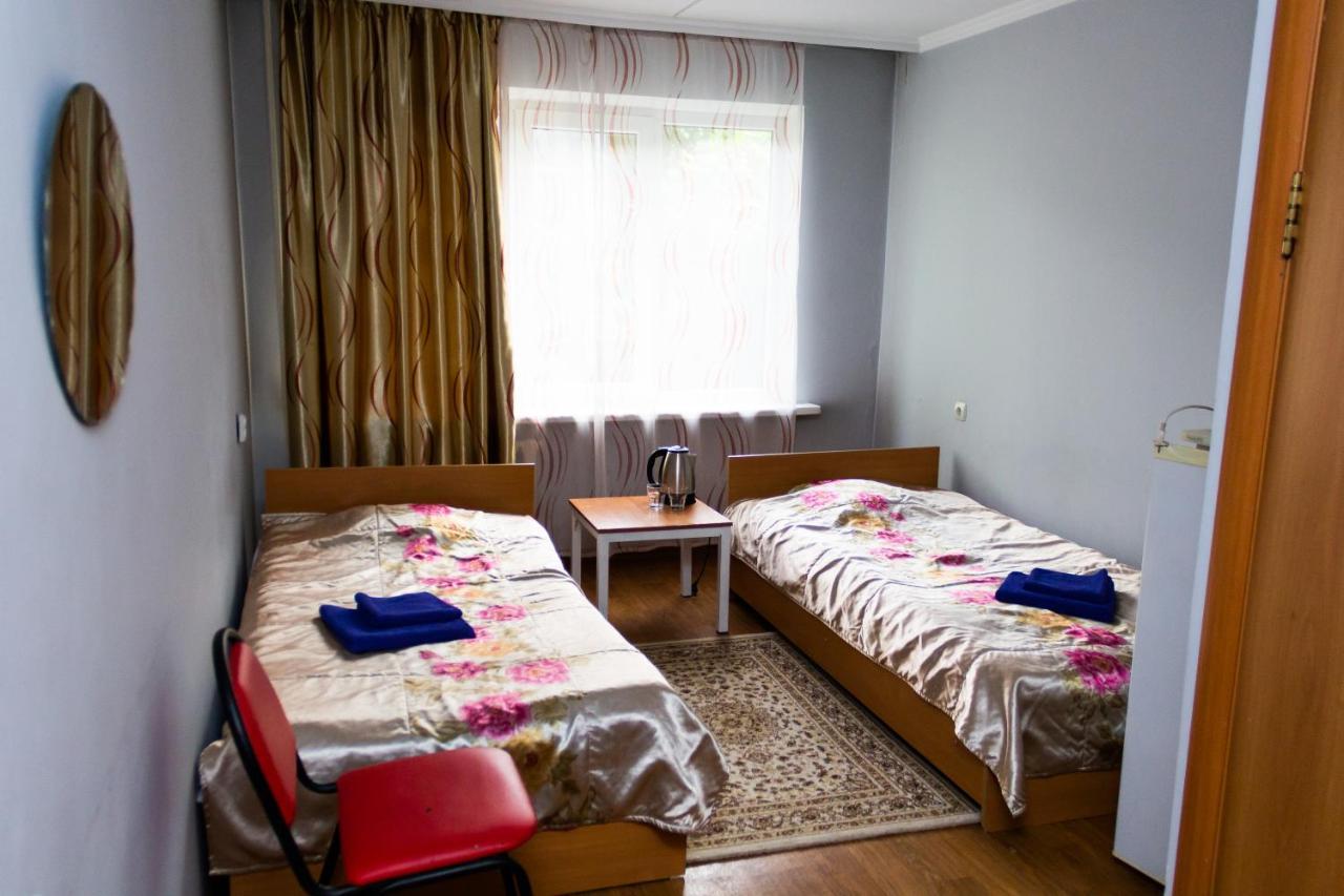 Hotel Tahar Almaty Esterno foto