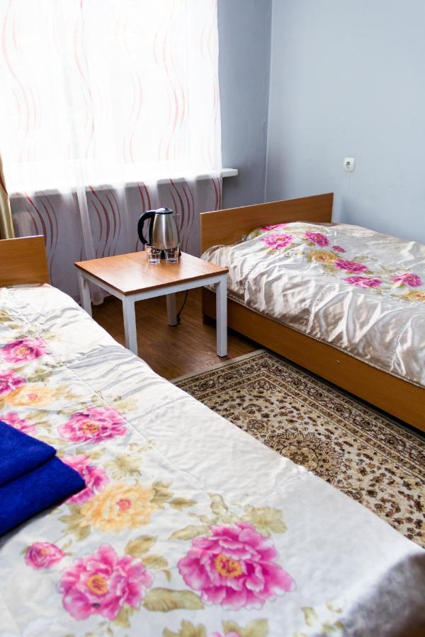 Hotel Tahar Almaty Esterno foto