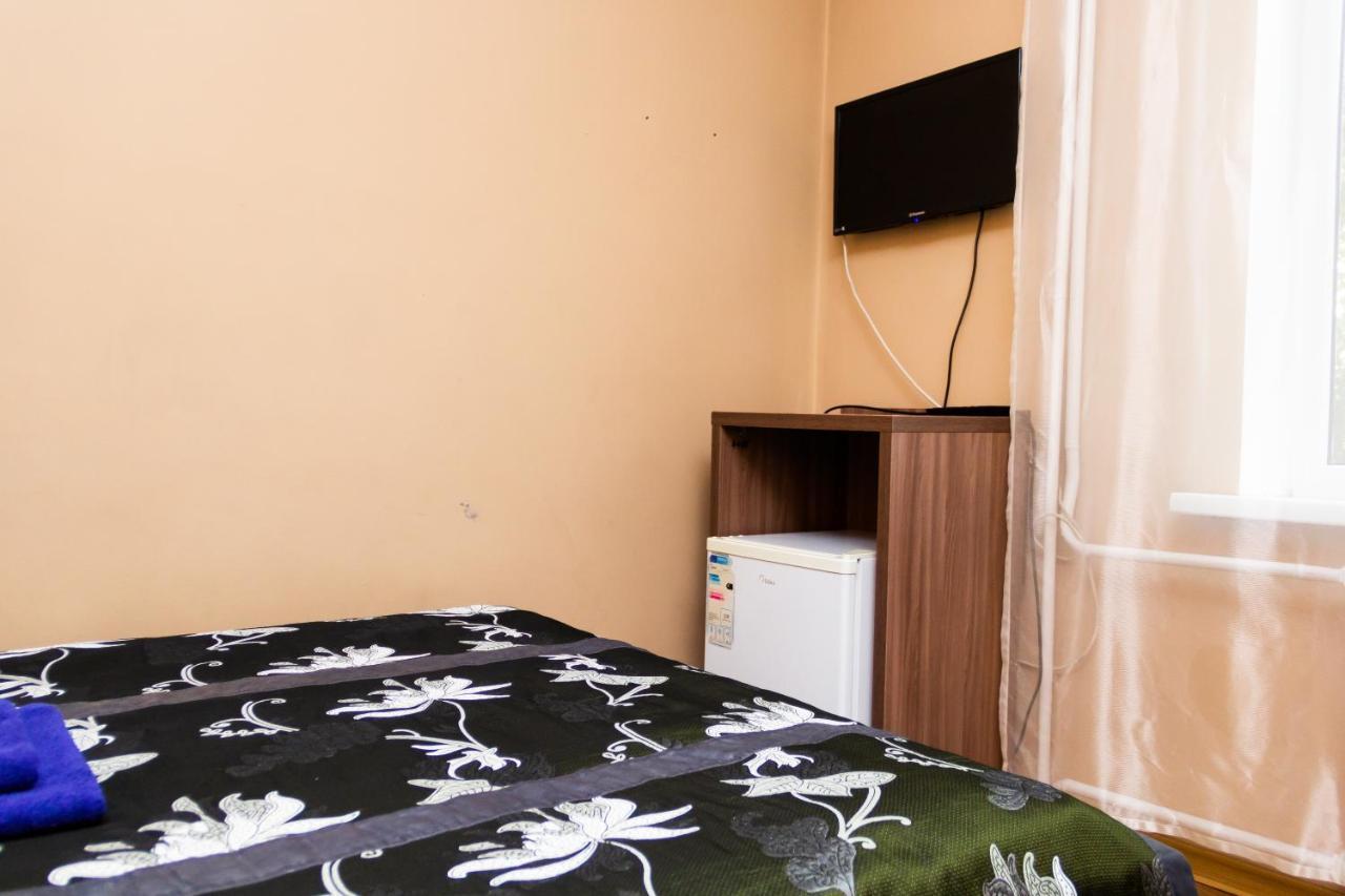 Hotel Tahar Almaty Esterno foto