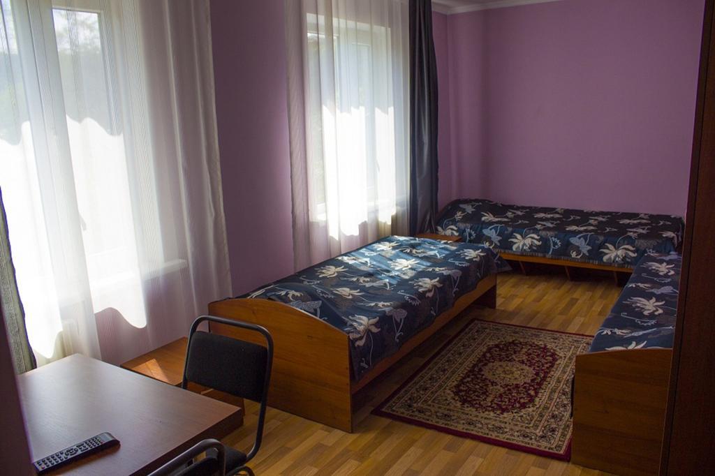 Hotel Tahar Almaty Camera foto