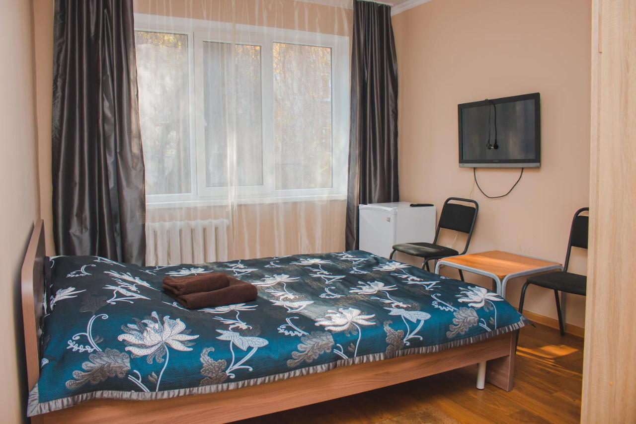 Hotel Tahar Almaty Esterno foto
